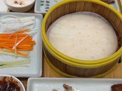 -沪华海鲜大酒楼(南汇店)