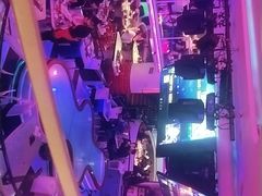 -巴特餐饮6加1音乐餐吧·新疆菜