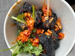 -黑色经典臭豆腐·湖南特产(坡子街店)