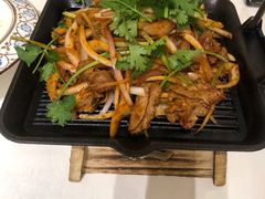 铁板炒烤羊肉-巴音浩日娲·蒙餐(双林东路店)