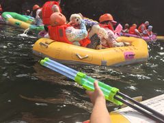 -安吉龙王山峡谷漂流