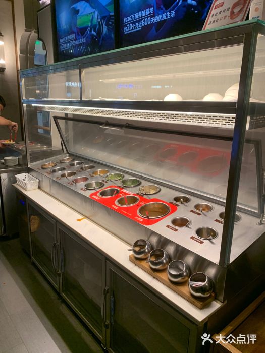 左庭右院鲜牛肉火锅(浦江欢乐颂店)图片