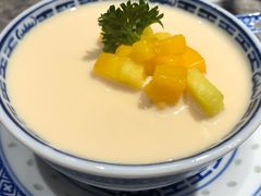 鲜芒果布丁-禄婶鸡煲·打边炉