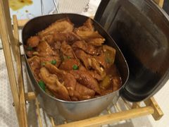 饭盒闷肥肠-渔娘渔家丹东海鲜(东直门店)