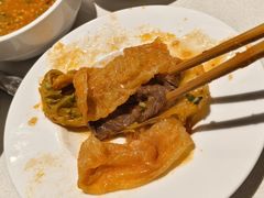 -海底捞火锅(长宁路龙之梦店)