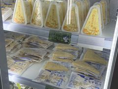 -正飞鲜奶(吐鲁番路店)