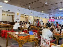 -冶建镜子·老南昌大排档·江西虾王(总店)