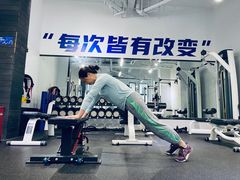 -汗水空间私教健身连锁(SM广场店)