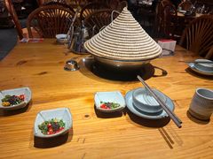 -野山舂·贵州现舂酸汤牛肉(鸿通城店)