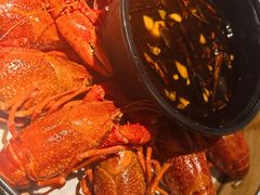 -巴厘龙虾·榜首油焖大虾(音乐学院·沿江酒馆店)