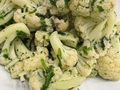花菜炒蘑菇-洋洋中餐馆·SINCE 1997(信投店)
