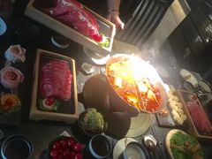 -湊湊火锅·茶憩(新中关购物中心店)