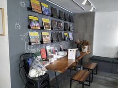 -研途咖啡馆(健康路店)