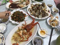 -范饭椰林川湘味海鲜·椰子鸡(三亚湾椰梦长廊店)