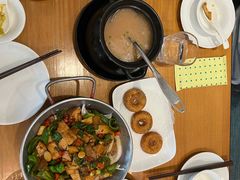 -莲餐厅·湖北菜·潜江小龙虾店(愚园路店)