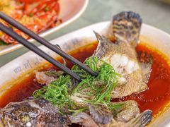 -四川小胡子海鲜(丁村万人海鲜广场店)