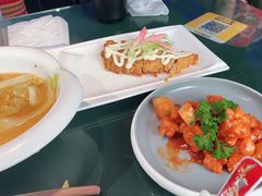-忘忧草融合私房菜(红鼎国际店)