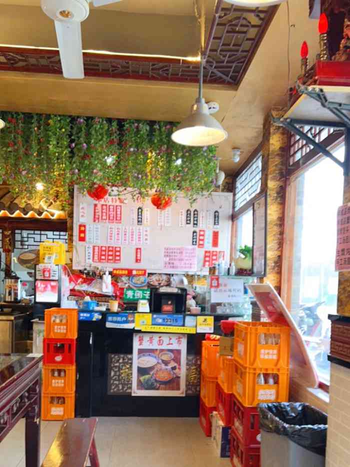 吴盛兴绉纱汤包馆(北寺塔店)-"服务太差,味道还可以,等的时间太长了.