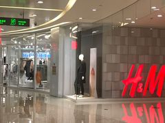 -H&M(华润万象城店)