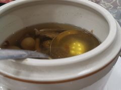 鹅骨炖汤-鹅香阁私房菜(一鹅五味)