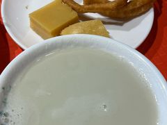 -护国寺小吃店(红莲南路店)