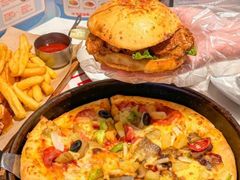 -必胜客(WOW昙华林店)