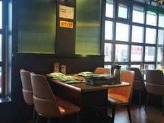 -曼听小寨海鲜烧烤·大连辣炒大王(盖州街店)