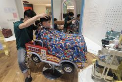 -阿朵拉儿童发型设计(金狮广场店)