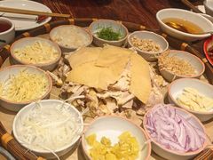 -广府乡下·饭庄(新港东路店)