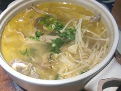 -卢大鲜鱼头捞饭(美利广场店)