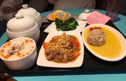 -阁涞玛尊月月子会所(温江店)