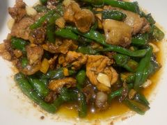 -黄泥岗·地道湖北菜(奥特莱斯店)