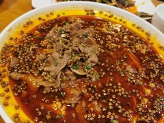 水煮牛肉-易老妈蹄花.特色川菜(人民公园总店)