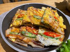 海鲜煎饼-姜虎东白丁烤肉(虹桥天地店)