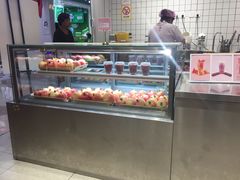 面包甜点陈列柜-果呀呀(国金街店)