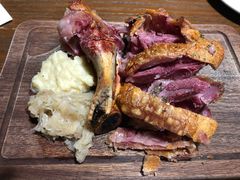 德国烤猪肘-404干式熟成牛排馆•聚会餐厅