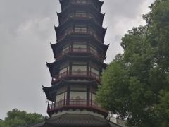 -绳金塔