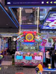 -卡通尼乐园(景枫中心店)