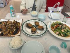 -宾朋海鲜饭庄(兴海路店)