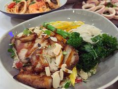 -théATRE茶聚场·餐厅(环球金融中心店)