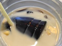 -八婆婆烧仙草(中山路店)