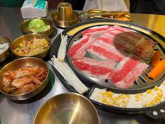 -釜山火炉·海鲜烤肉(紫藤路店)