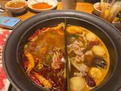 -呷哺呷哺(融创茂店)