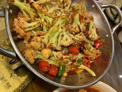 -雪乡阁东北农家菜(颛桥约好休闲街店)