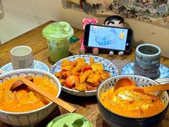 -滋味厨房小酒馆(万达广场店)