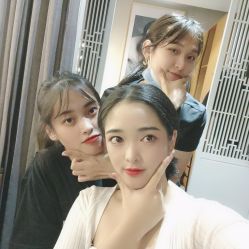 -盘子女人坊古装写真摄影(厦门总店)