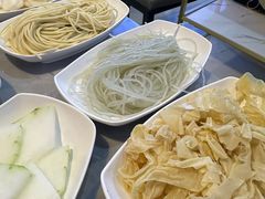 -光头药膳鸡(莱茵小镇店)