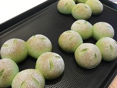 抹茶朵朵-面包和茶(万联店)