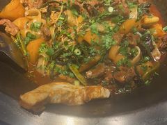 -山河屯铁锅炖鲜鹅·东北菜(开发区一店)