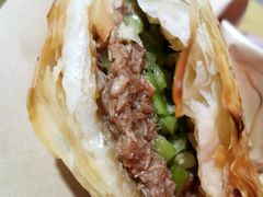 招牌肉夹馍-两勺子一碗口水鸡拌面